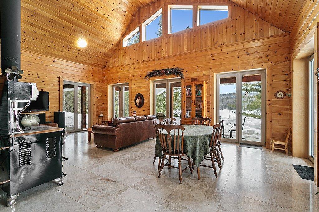 









488


Lac Sauriol

,
Waltham,




QC
J0X3H0

