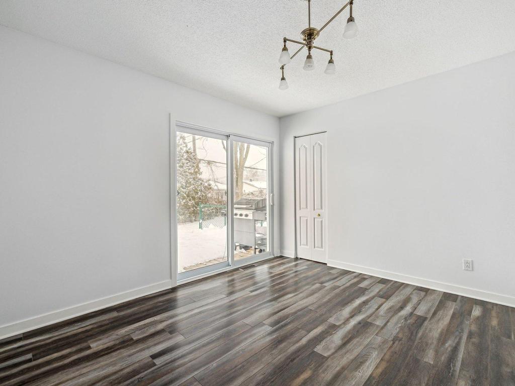 









451


Rue Sylvestre

,
Gatineau (Gatineau),




QC
J8P6E1

