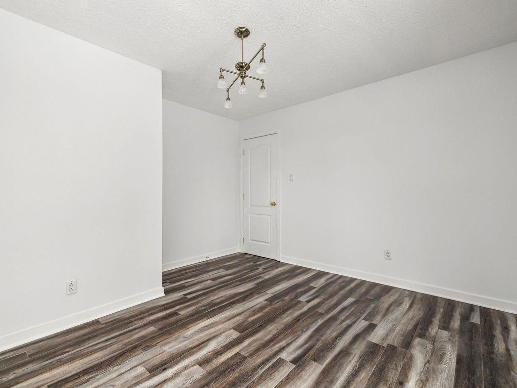 









451


Rue Sylvestre

,
Gatineau (Gatineau),




QC
J8P6E1

