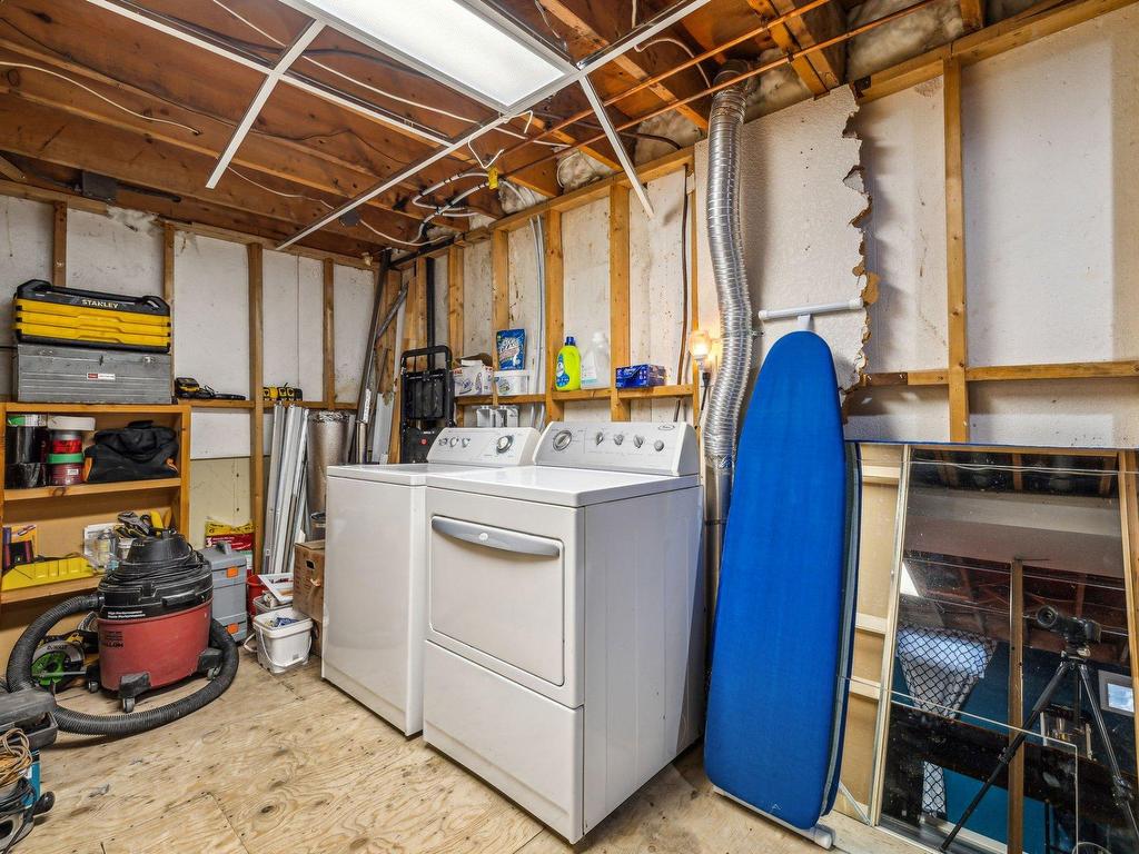 









451


Rue Sylvestre

,
Gatineau (Gatineau),




QC
J8P6E1

