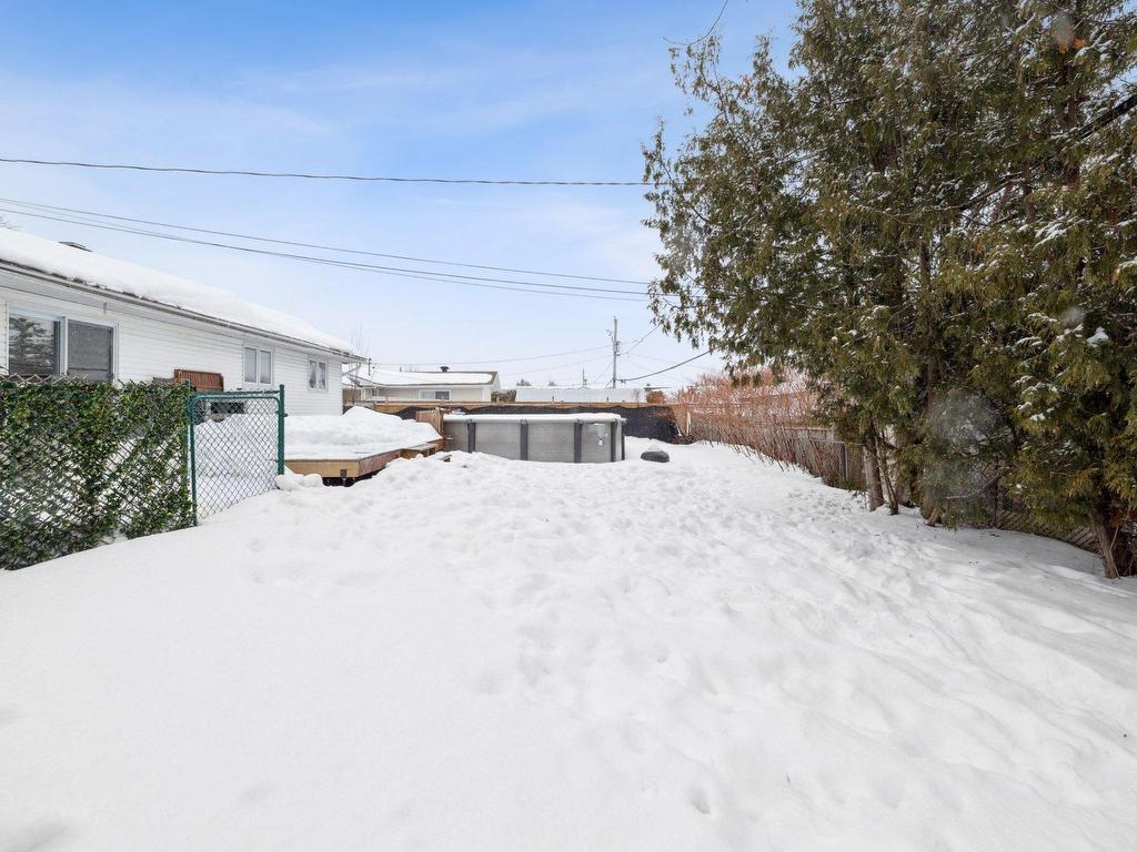 









451


Rue Sylvestre

,
Gatineau (Gatineau),




QC
J8P6E1

