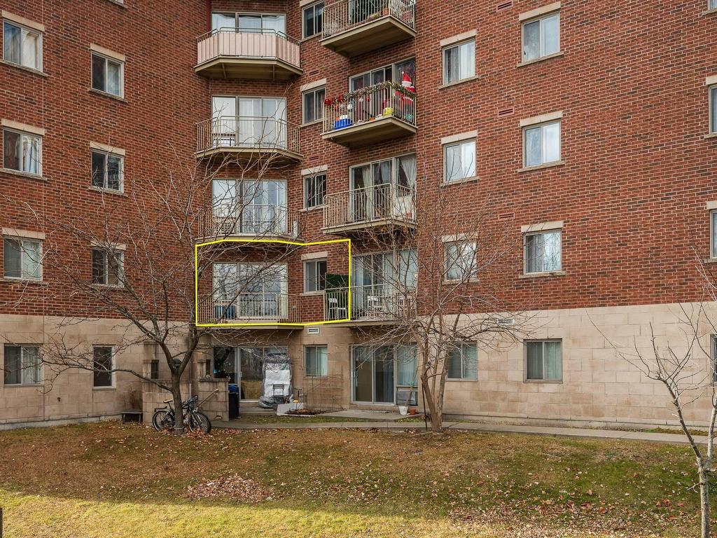 









445


Av. Ste-Croix

, 207,
Montréal (Saint-Laurent),




QC
H4L5P3

