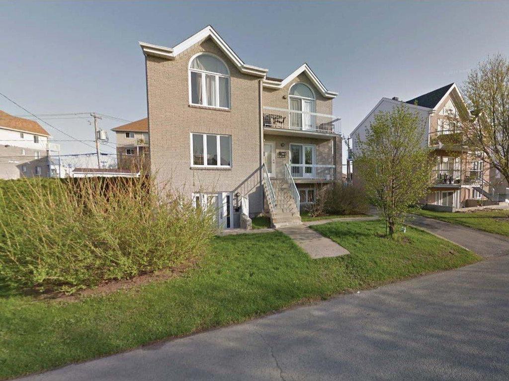 









270


Rue Radisson

,
Saint-Eustache,




QC
J7P4M9

