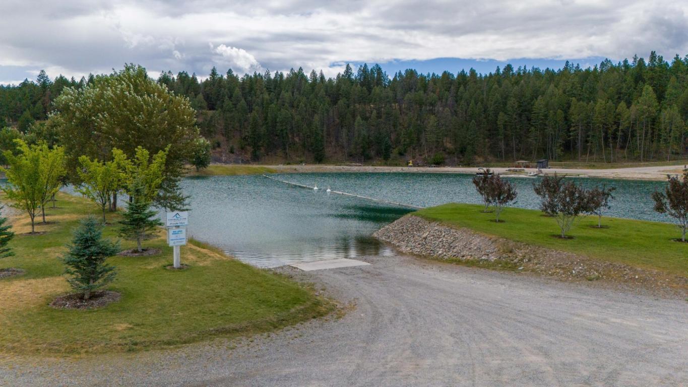









1717


KOOCANUSA LAKE

Drive,
Koocanusa West,




BC
V0B 1T4

