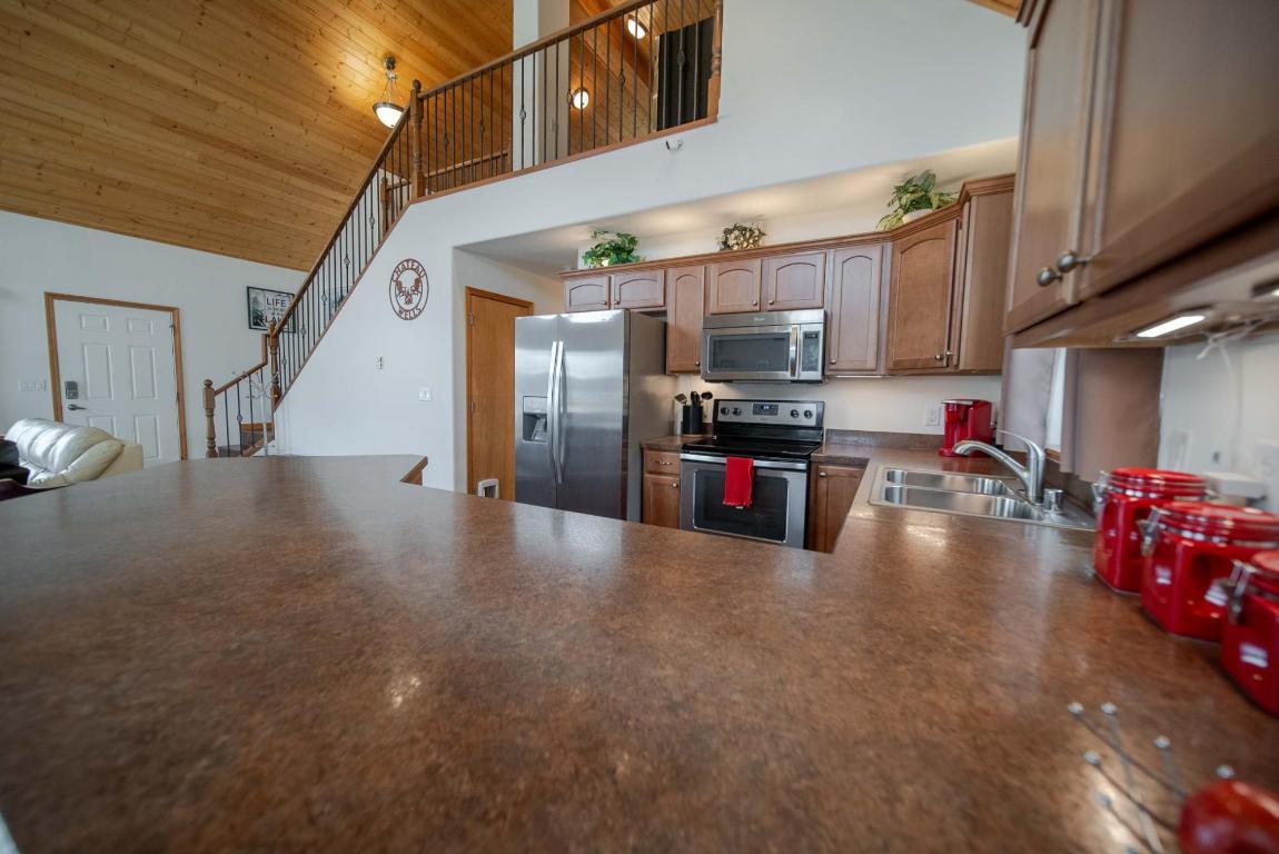









1717


KOOCANUSA LAKE

Drive,
Koocanusa West,




BC
V0B 1T4

