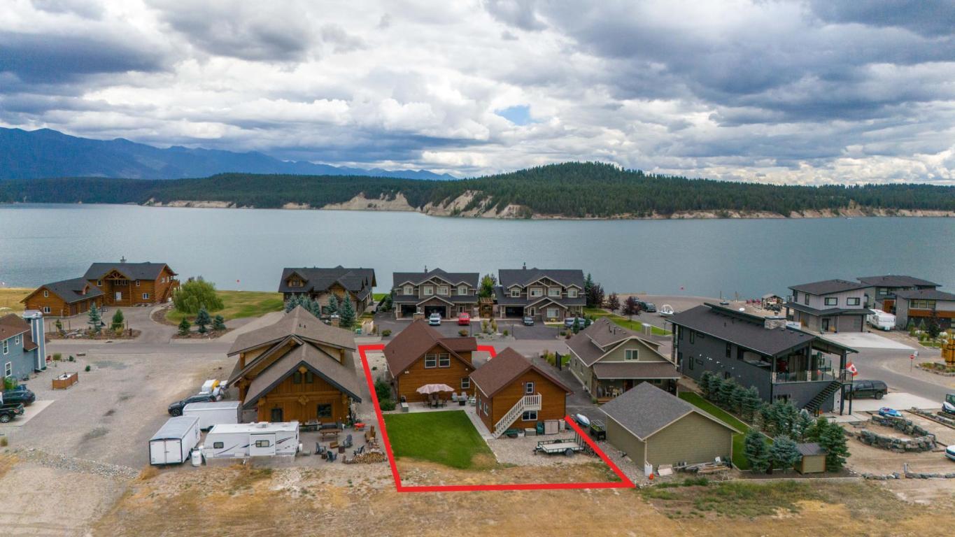 









1717


KOOCANUSA LAKE

Drive,
Koocanusa West,




BC
V0B 1T4

