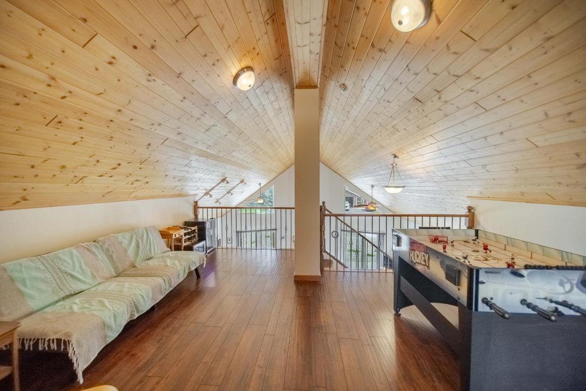 









1717


KOOCANUSA LAKE

Drive,
Koocanusa West,




BC
V0B 1T4


