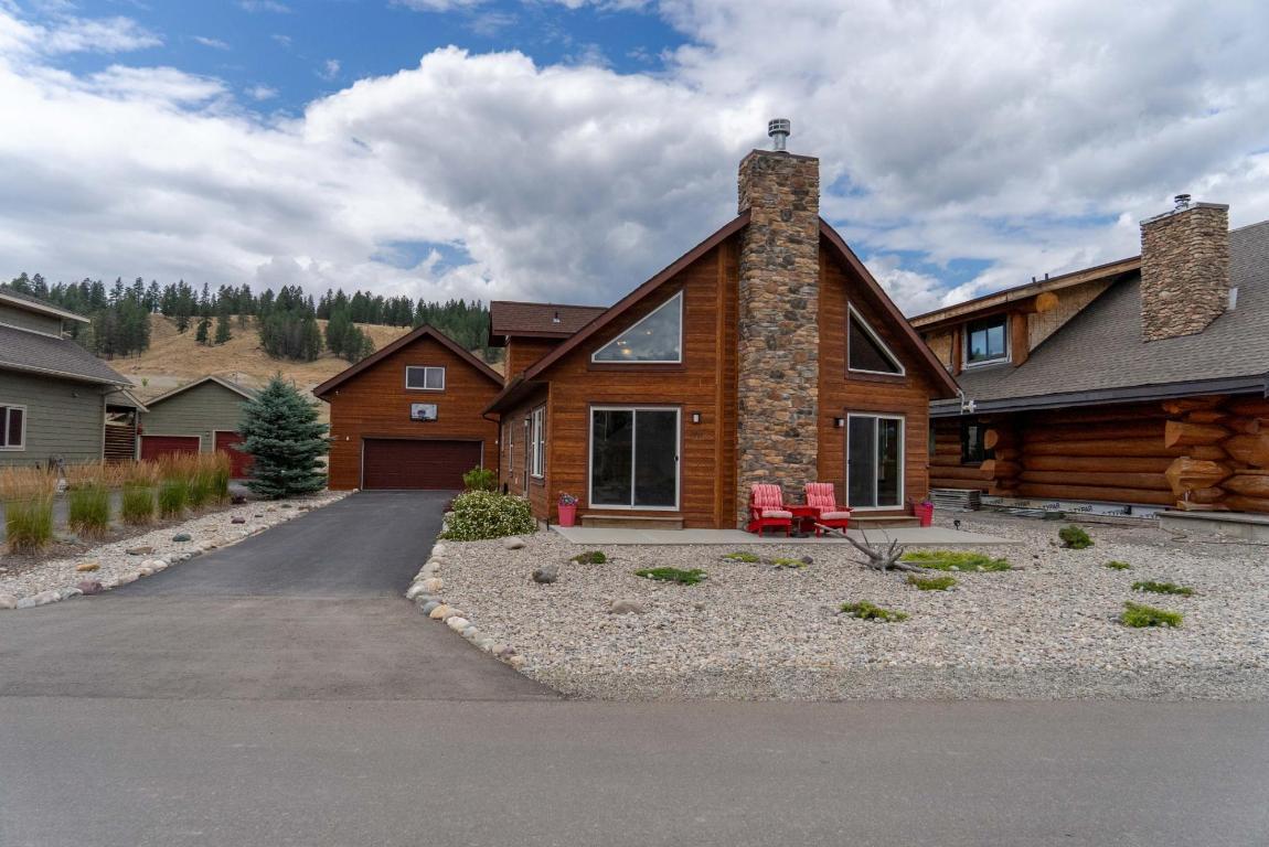 









1717


KOOCANUSA LAKE

Drive,
Koocanusa West,




BC
V0B 1T4

