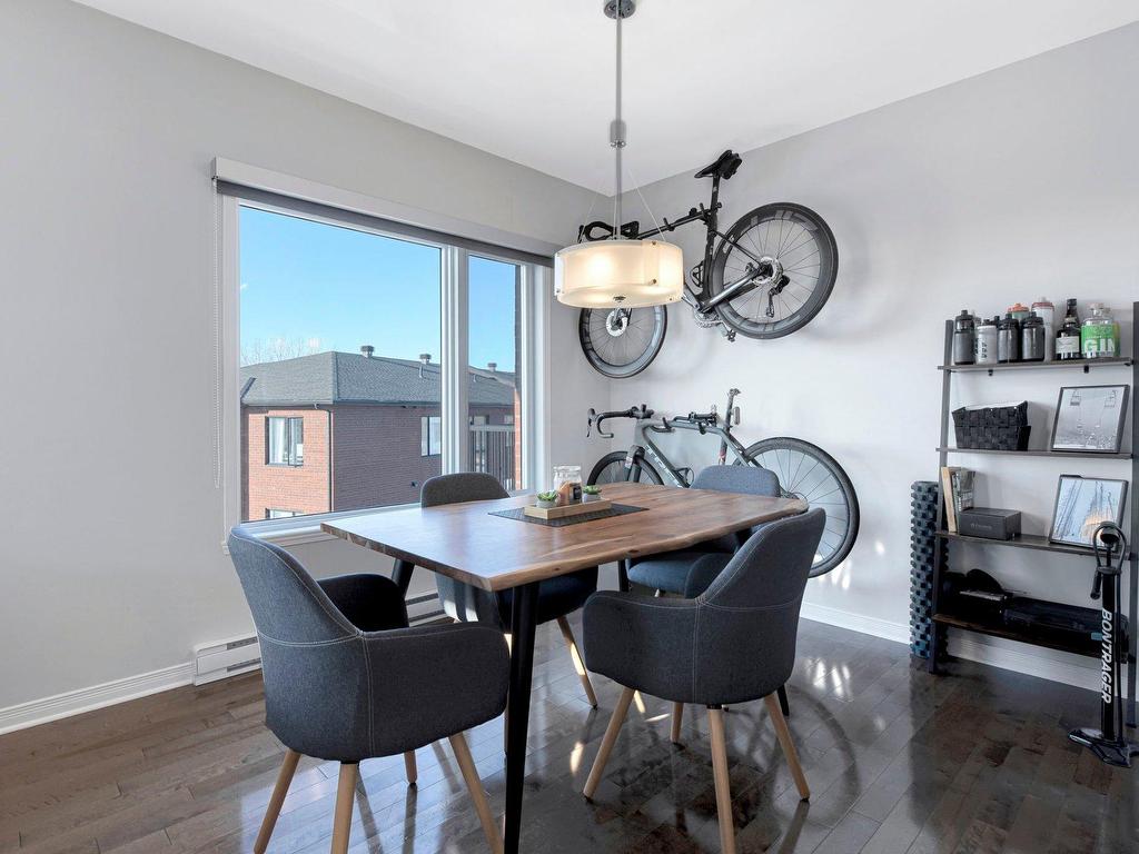 









1725


Route Marie-Victorin

, 31,
Varennes,




QC
J3X0C3

