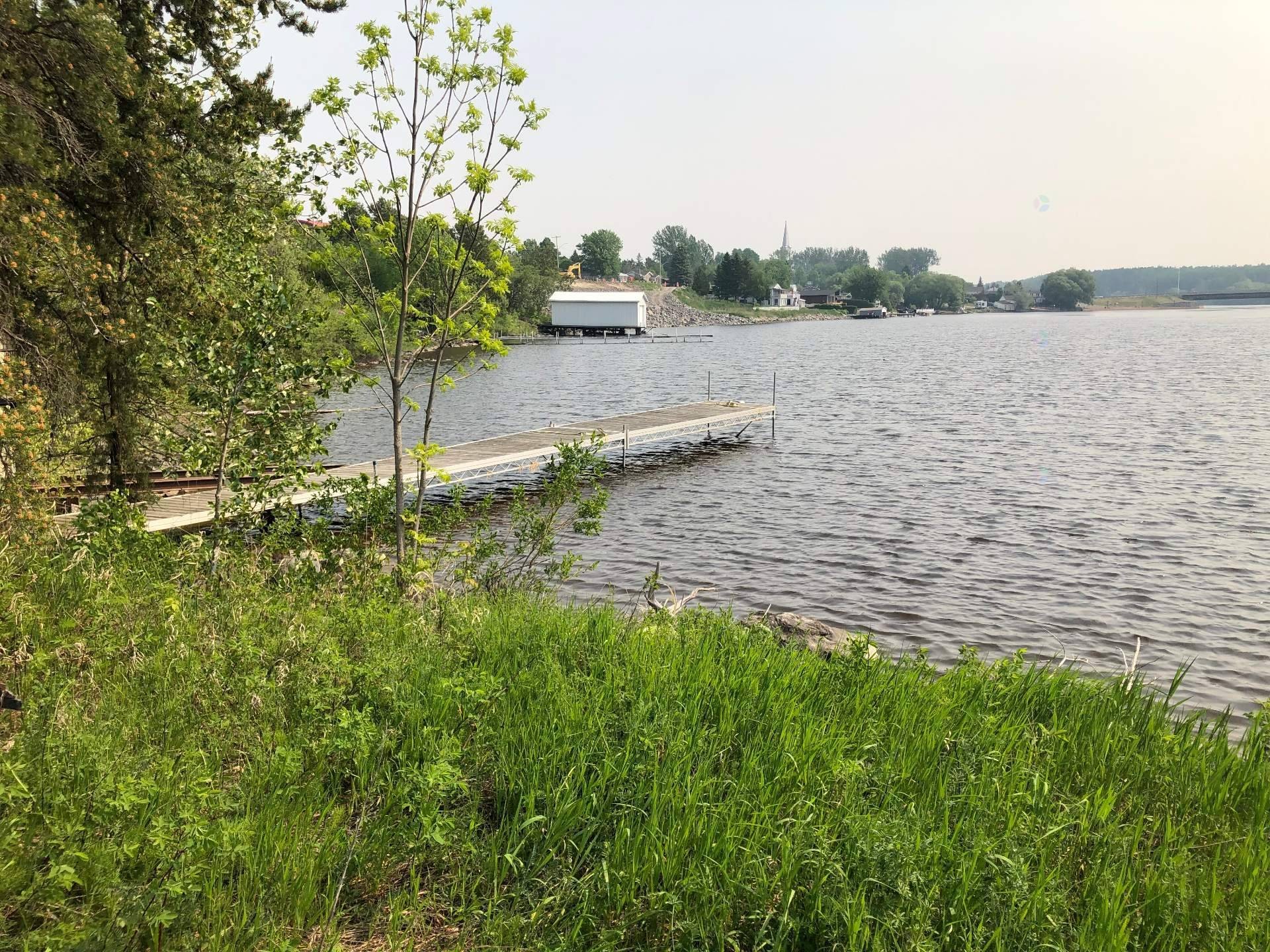 









118


Rue du Lac

,
Notre-Dame-du-Nord,




QC
J0Z3B0

