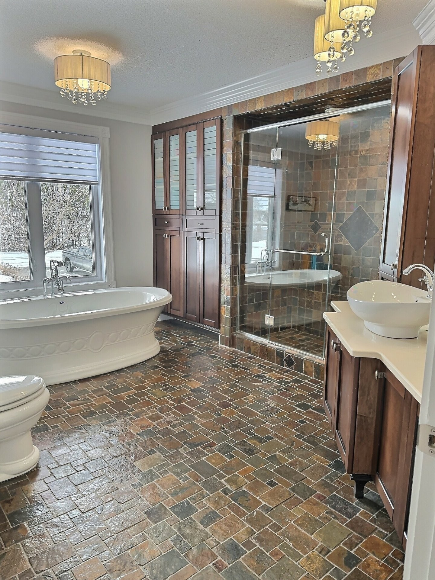 









118


Rue du Lac

,
Notre-Dame-du-Nord,




QC
J0Z3B0

