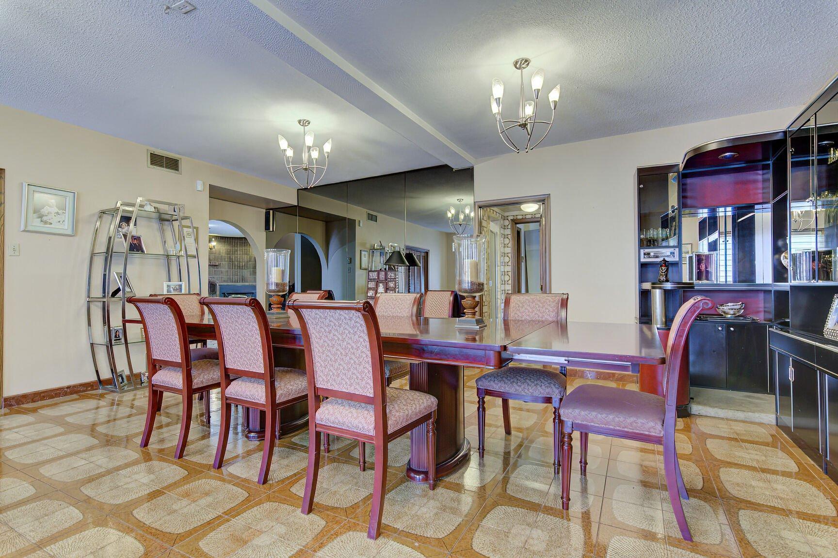 









12040


Rue Jasmin

,
Montréal (Ahuntsic-Cartierville),




QC
H4K1V7

