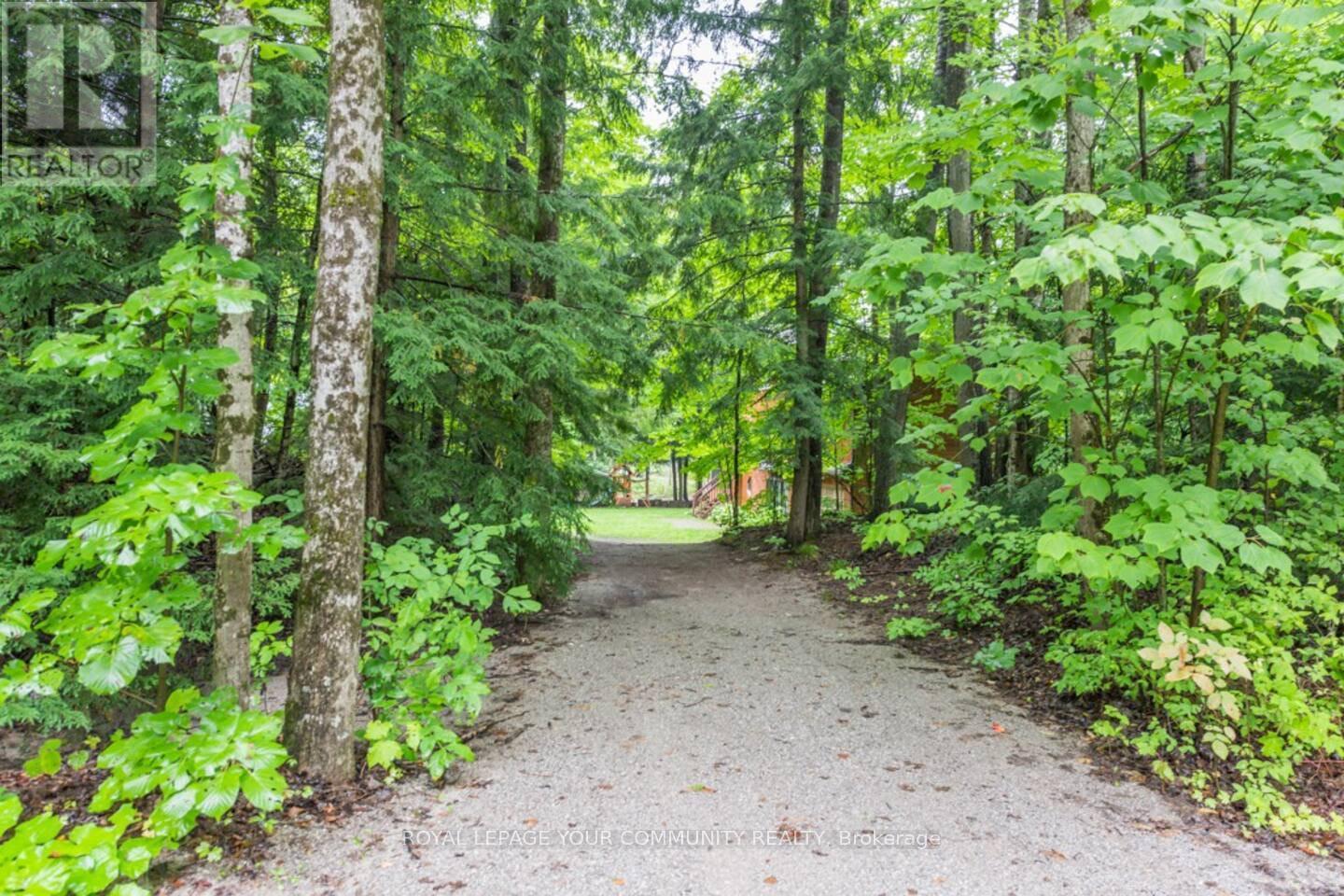 












2085 CRYSTAL LAKE ROAD

,
Trent Lakes,




Ontario
K0M2A0

