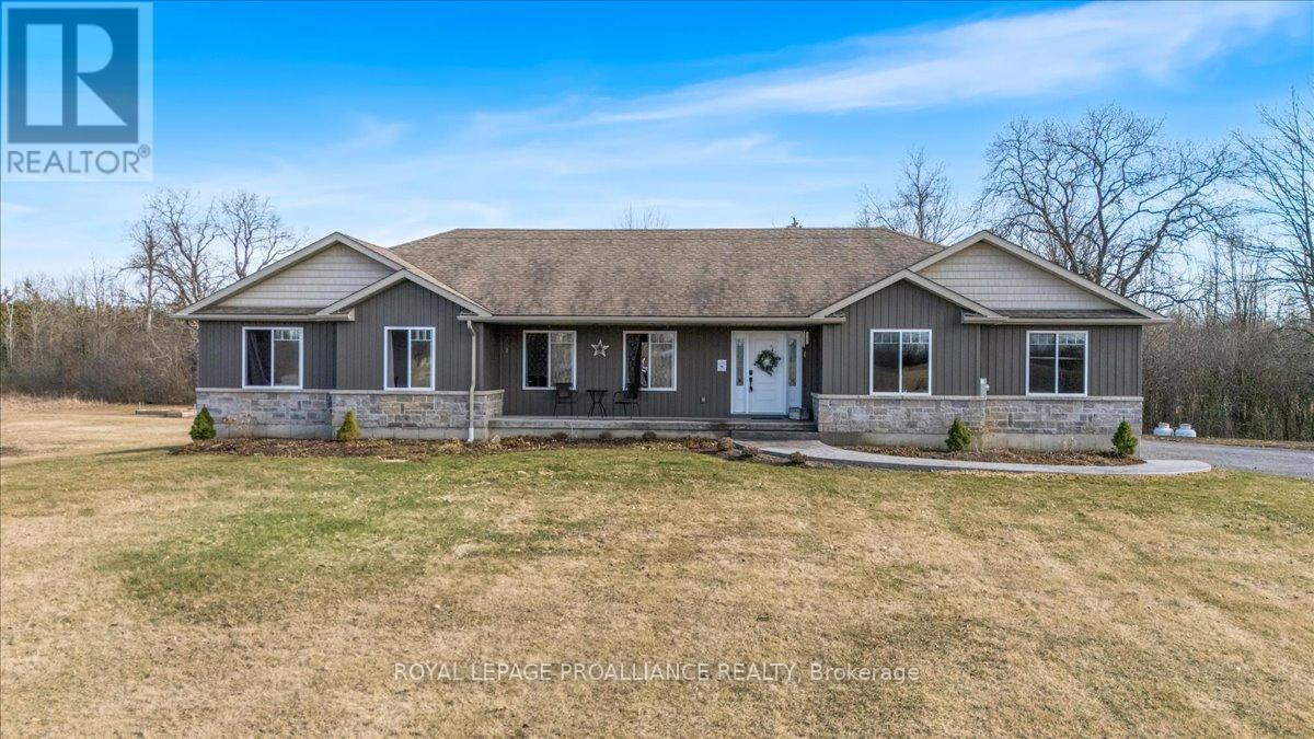 












1602 CASEY ROAD

,
Belleville (Thurlow Ward),




Ontario
K8N4Z6

