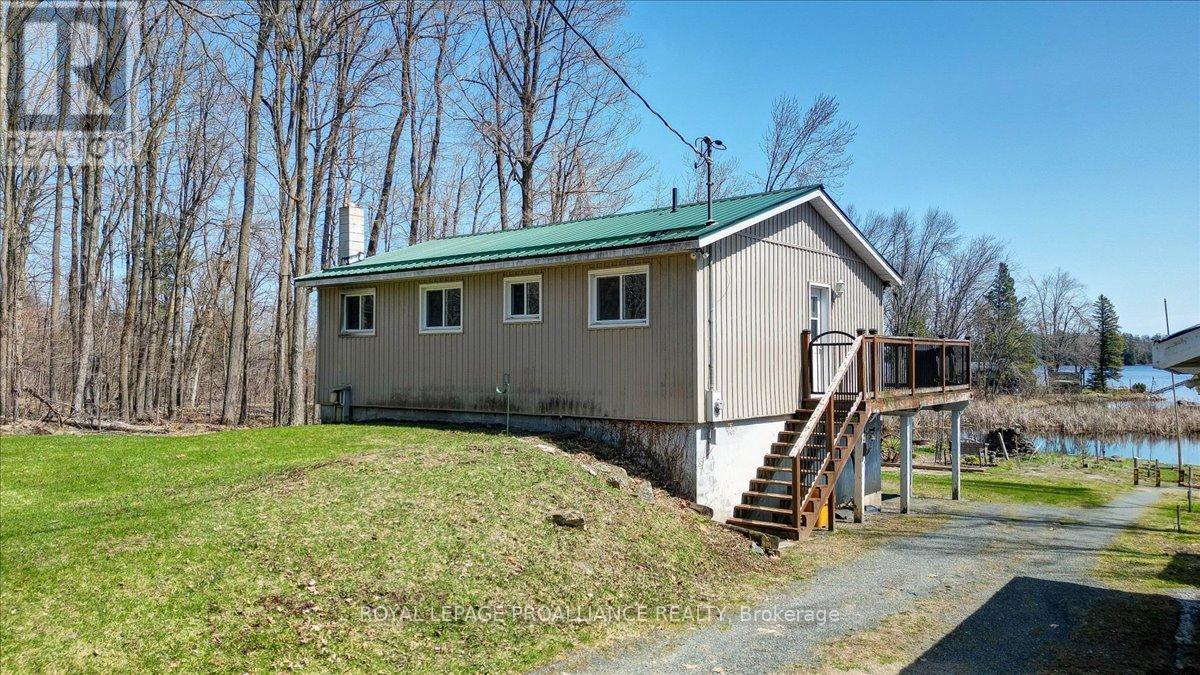 












1081 COOK ROAD

,
Marmora and Lake (Marmora Ward),




Ontario
K0K2M0

