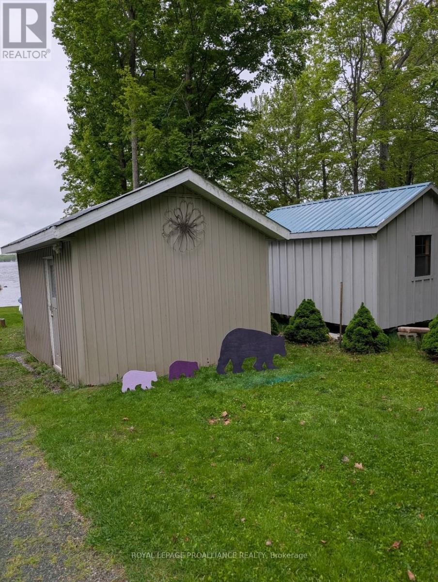 












1081 COOK ROAD

,
Marmora and Lake (Marmora Ward),




Ontario
K0K2M0

