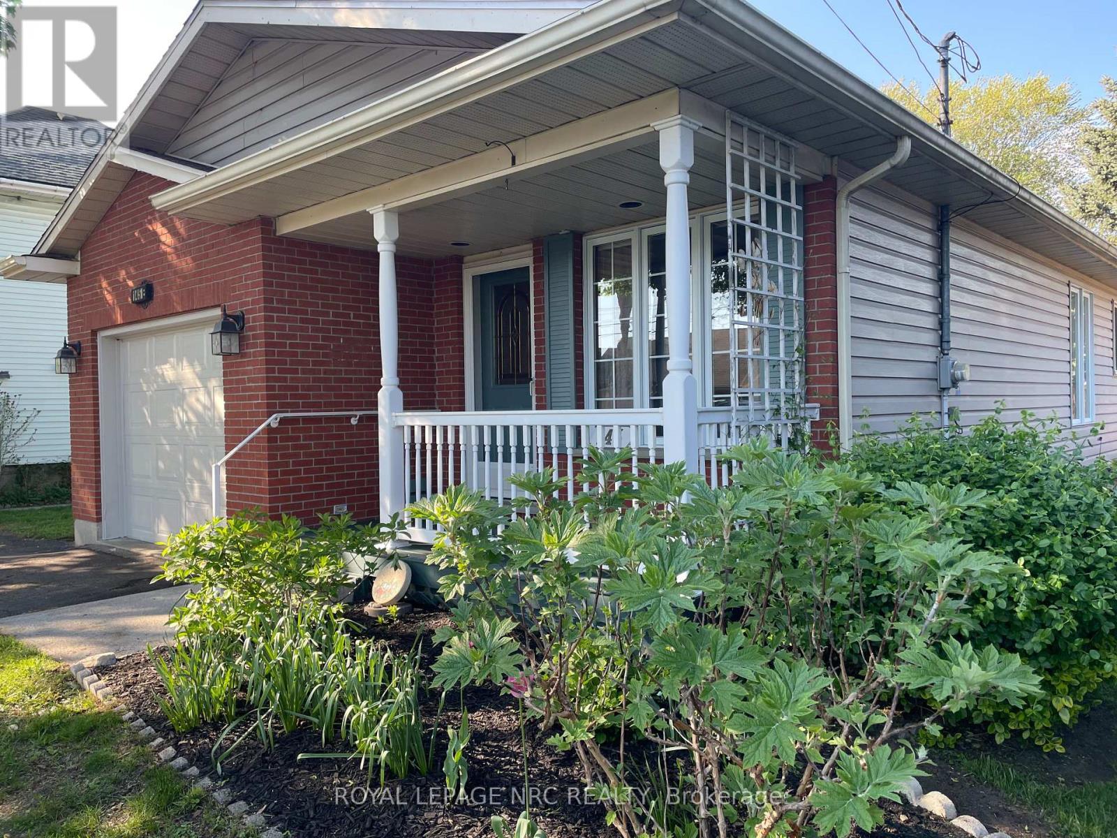 












145 CROSS STREET E

,
Haldimand,




Ontario
N1A1B7

