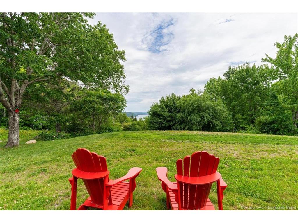 









86


Old Reach

RD,
Kingston,




NB
E5N 1B2

