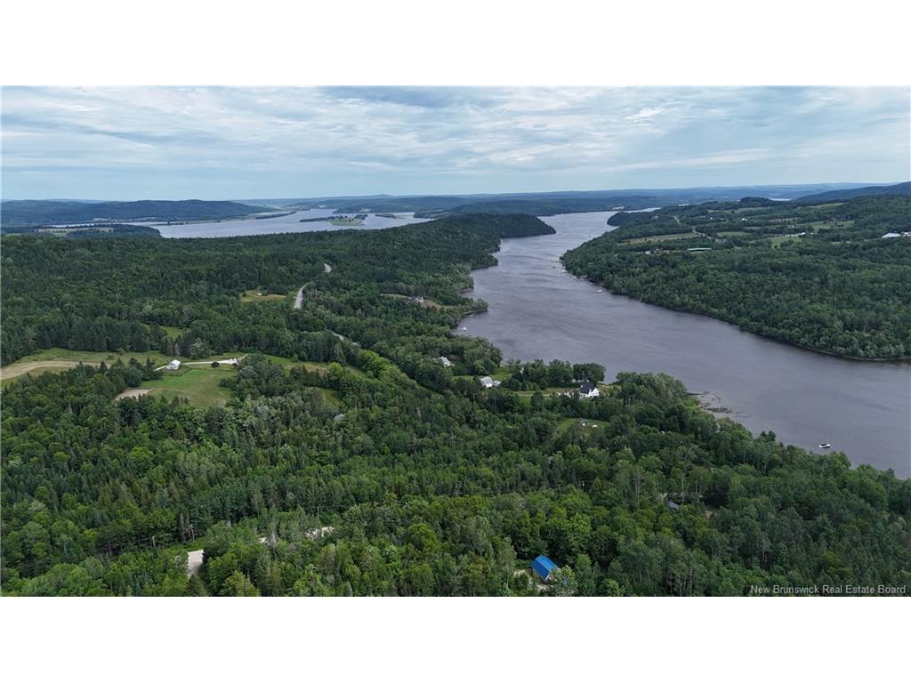 









86


Old Reach

RD,
Kingston,




NB
E5N 1B2

