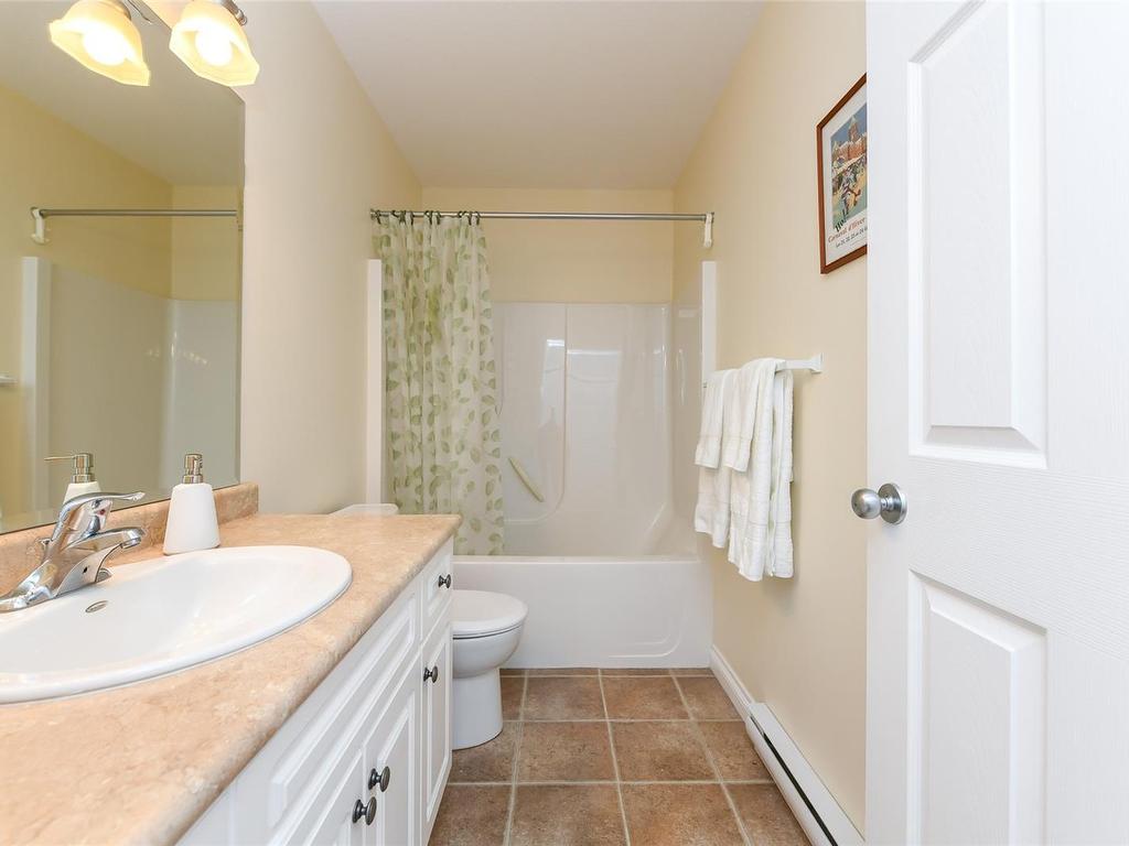 









3285


Eighth

St,
Cumberland,




BC
V0R 1S0

