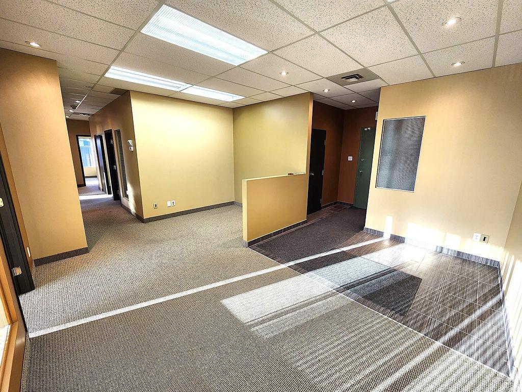 









4707


Boul. des Laurentides

, 201,
Laval (Vimont),




QC
H7K3G4

