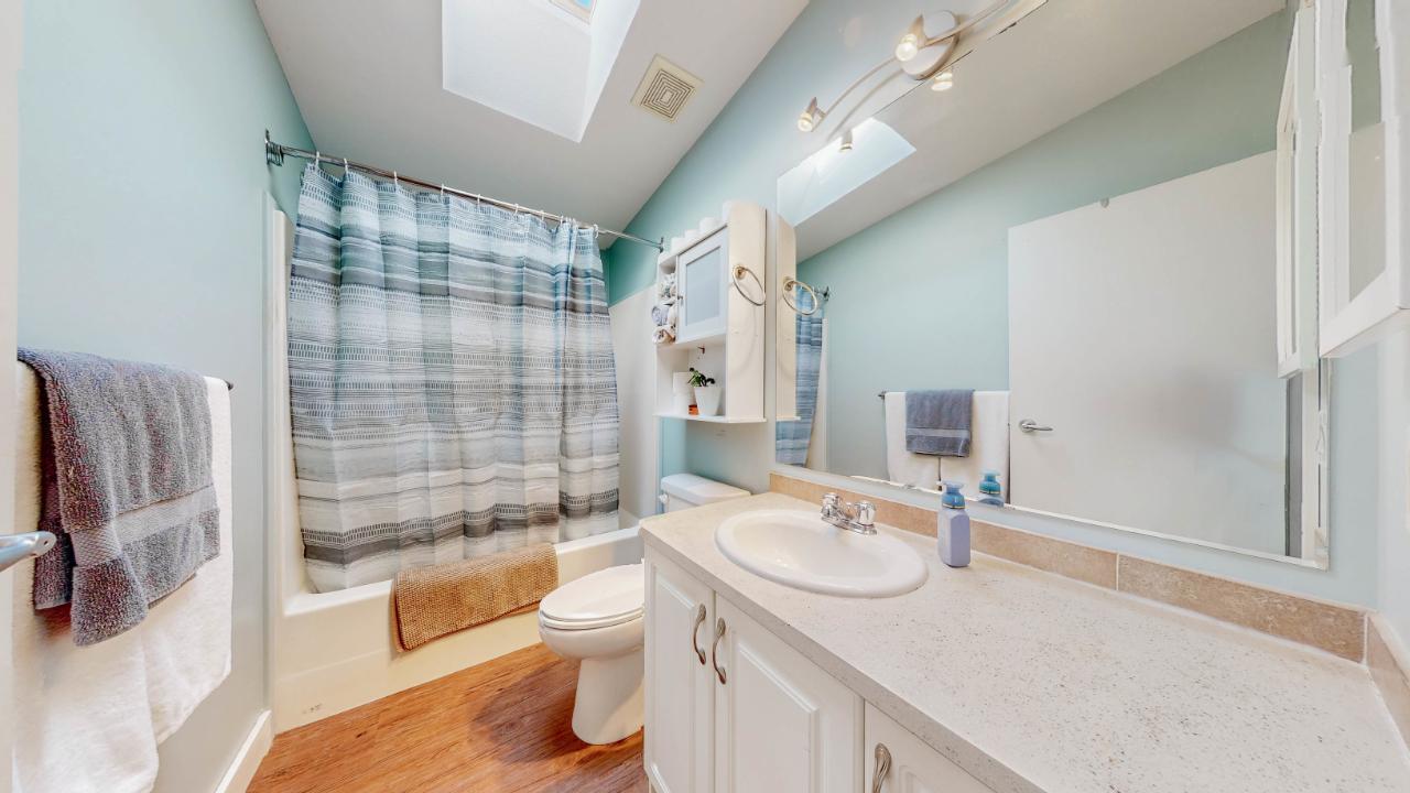 









3405


107TH

Street,
Osoyoos,




BC
V0H 1V4

