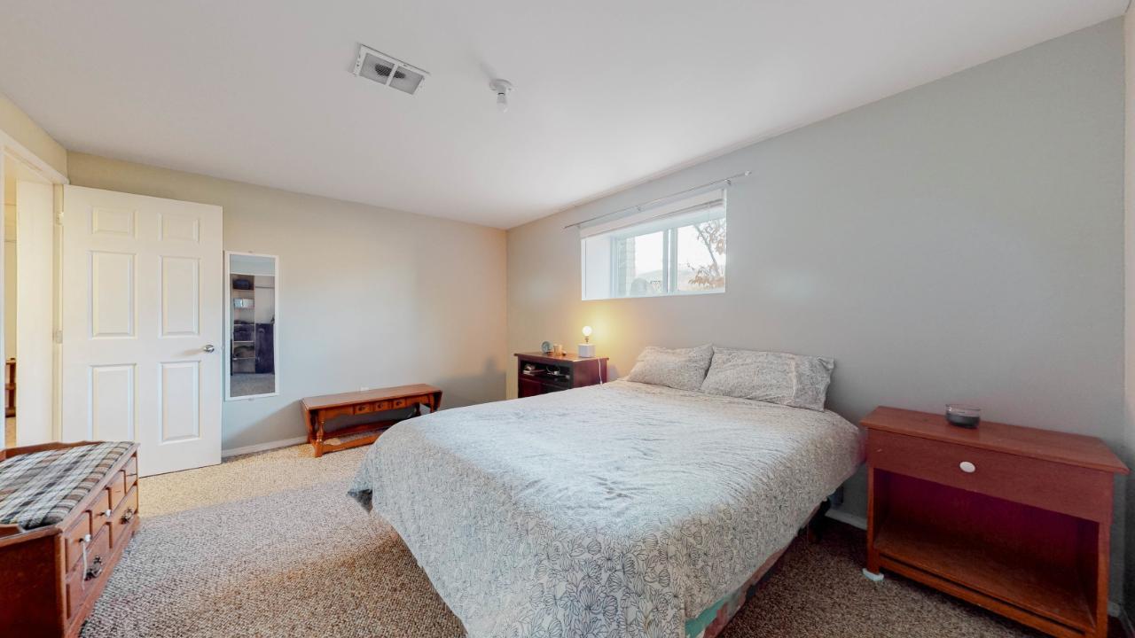 









3405


107TH

Street,
Osoyoos,




BC
V0H 1V4

