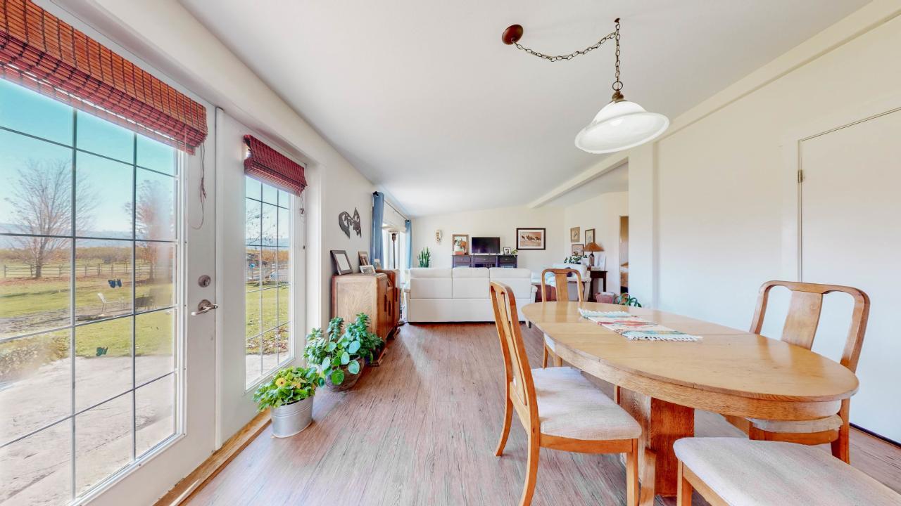 









3405


107TH

Street,
Osoyoos,




BC
V0H 1V4


