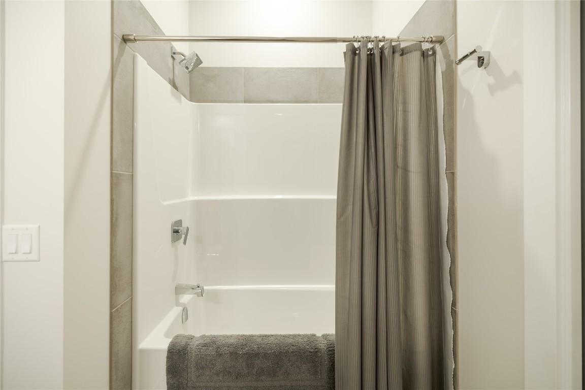 









3450


Chocolate Lily

Lane,
Kelowna,




BC
V1V 3G2

