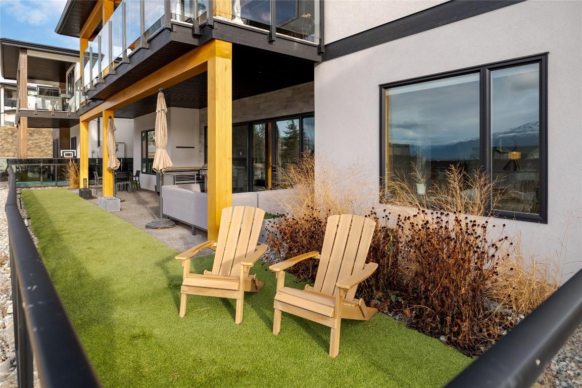 









3450


Chocolate Lily

Lane,
Kelowna,




BC
V1V 3G2

