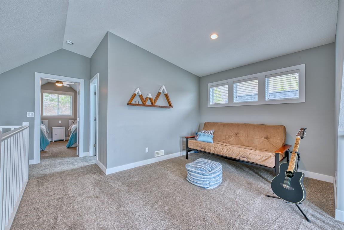 









6753


La Palma

Loop, 226,
Kelowna,




BC
V1Z 3R8

