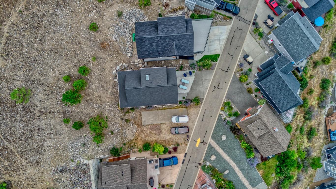 









6753


La Palma

Loop, 226,
Kelowna,




BC
V1Z 3R8

