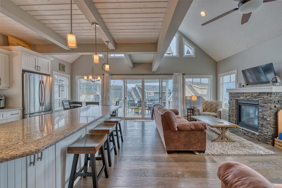 









6753


La Palma

Loop, 226,
Kelowna,




BC
V1Z 3R8

