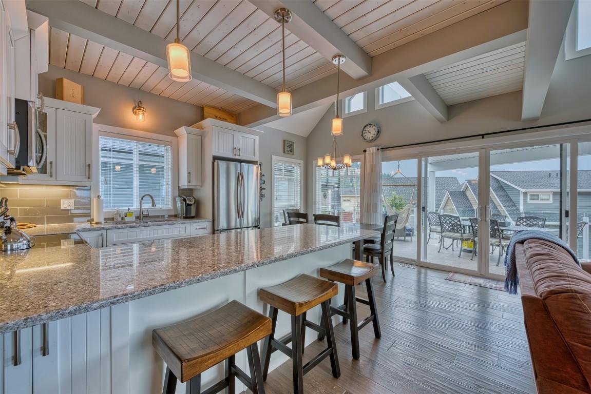 









6753


La Palma

Loop, 226,
Kelowna,




BC
V1Z 3R8


