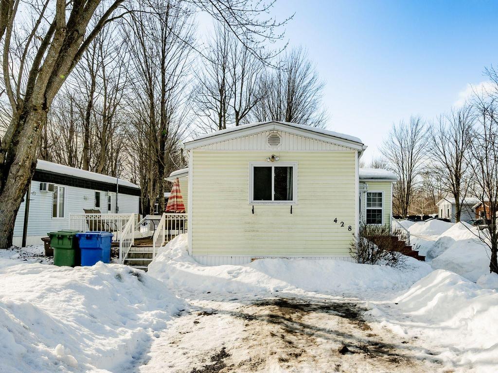 









428


Rue Desmarais

,
Granby,




QC
J2J2A2

