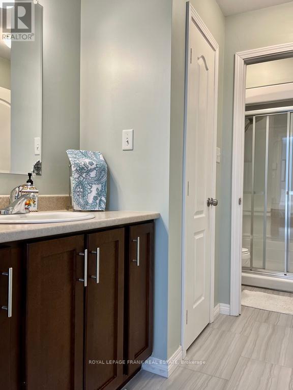 












7 WILLIAMS DRIVE

,
Bancroft (Bancroft Ward),




Ontario
K0L1C0

