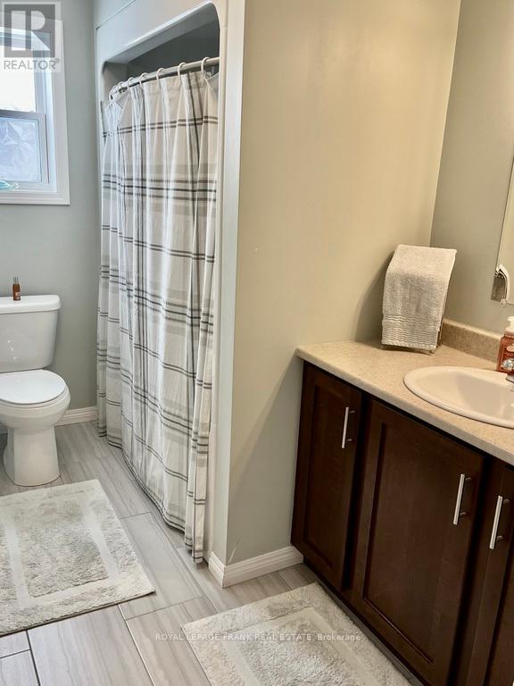 












7 WILLIAMS DRIVE

,
Bancroft (Bancroft Ward),




Ontario
K0L1C0

