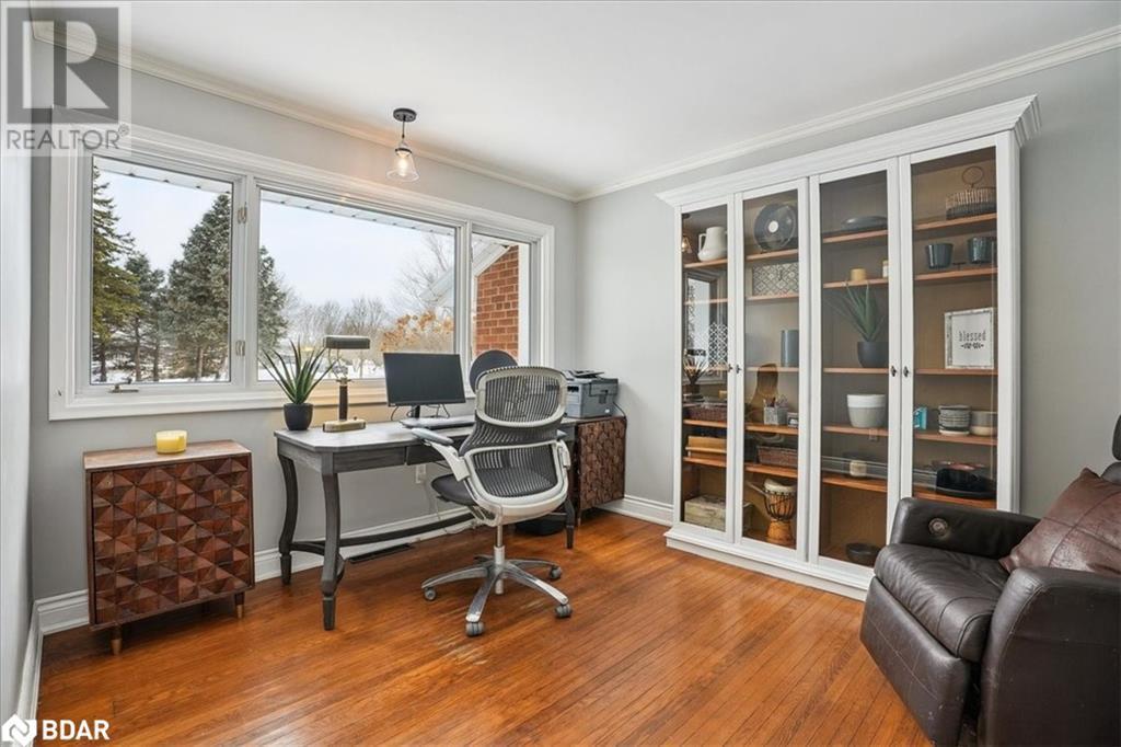 












12840 BRITANNIA Road

,
Milton,




Ontario
L9E0V3

