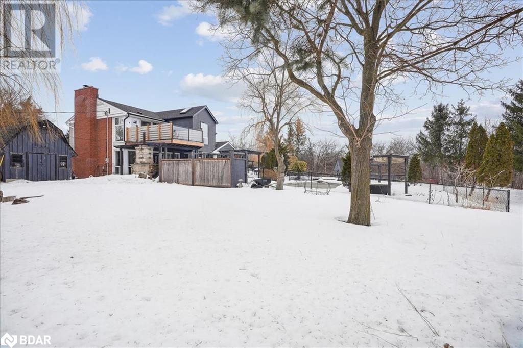 












12840 BRITANNIA Road

,
Milton,




Ontario
L9E0V3

