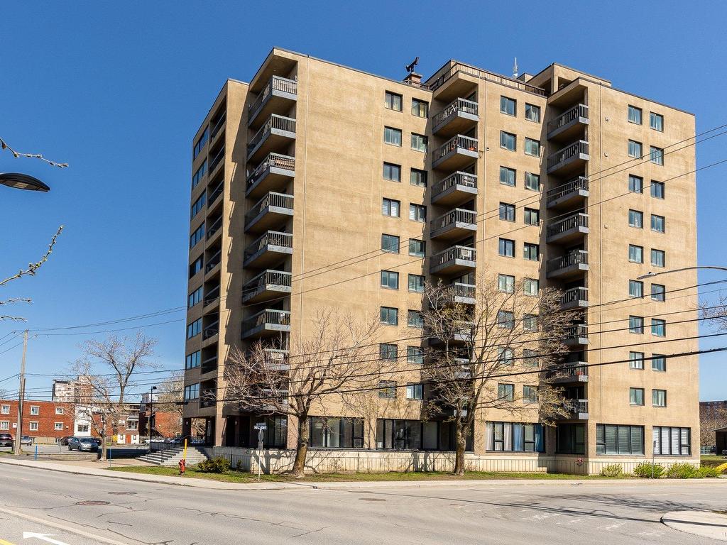 









231


Rue Riverside

, 406,
Saint-Lambert,




QC
J4P1A3

