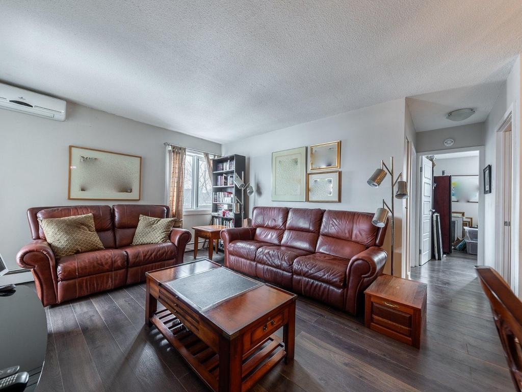 









231


Rue Riverside

, 406,
Saint-Lambert,




QC
J4P1A3

