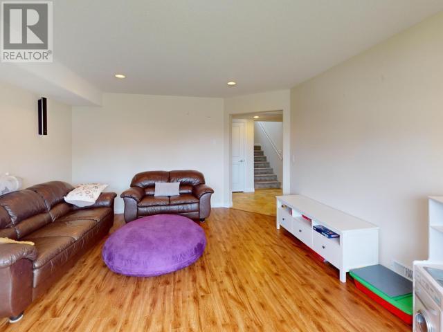 












4836 LESLEY CRES

,
Powell River,




British Columbia
