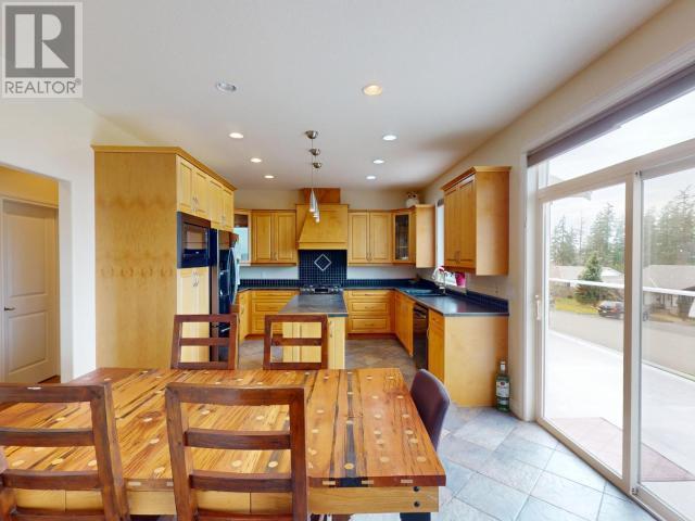 












4836 LESLEY CRES

,
Powell River,




British Columbia
