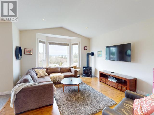 












4836 LESLEY CRES

,
Powell River,




British Columbia
