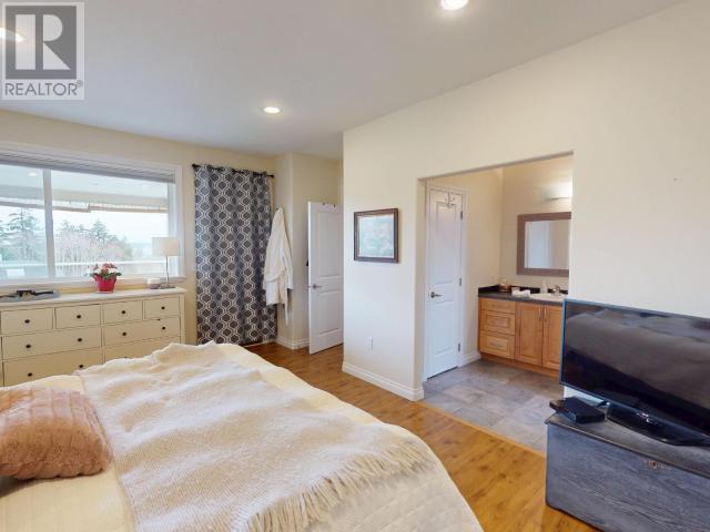 












4836 LESLEY CRES

,
Powell River,




British Columbia
