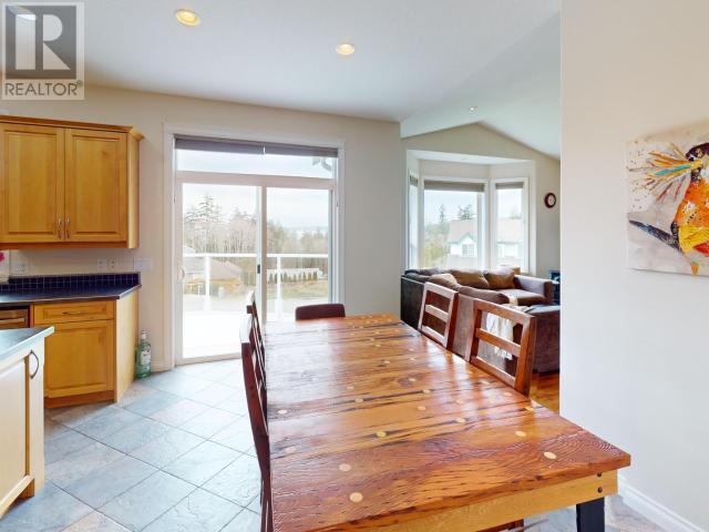 












4836 LESLEY CRES

,
Powell River,




British Columbia
