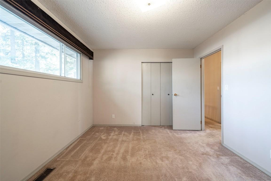 









9742


Park

Lane,
Lavington,




BC
V1B 3E5

