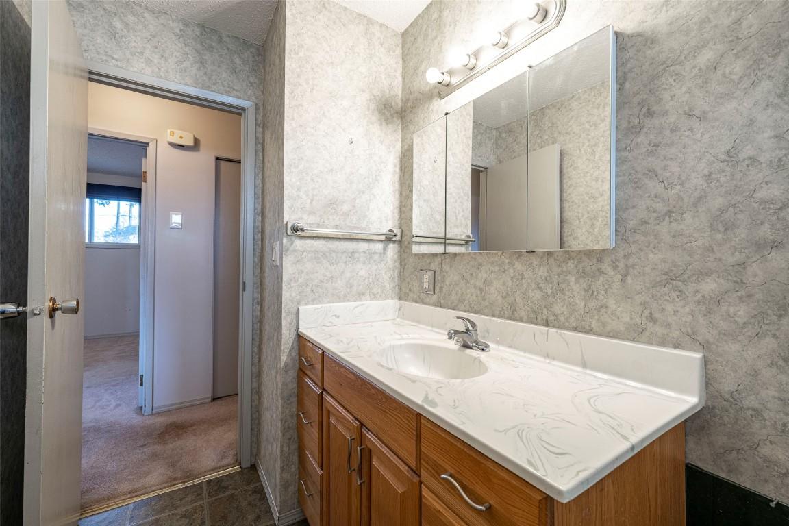 









9742


Park

Lane,
Lavington,




BC
V1B 3E5

