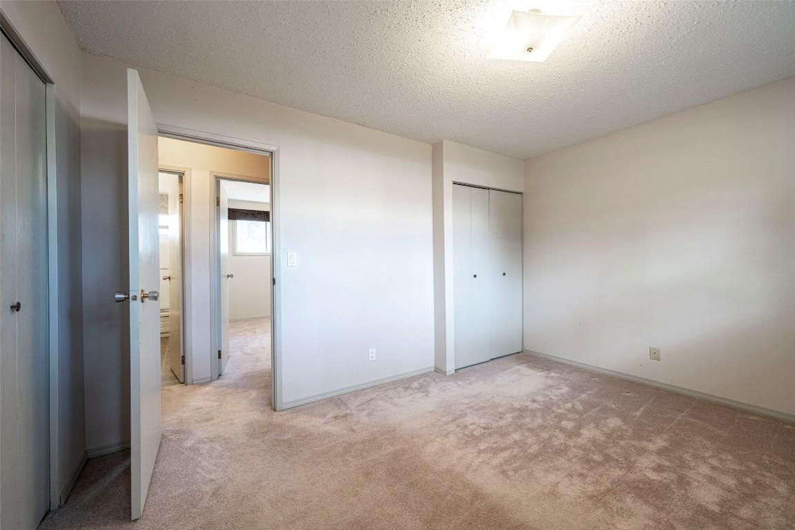 









9742


Park

Lane,
Lavington,




BC
V1B 3E5

