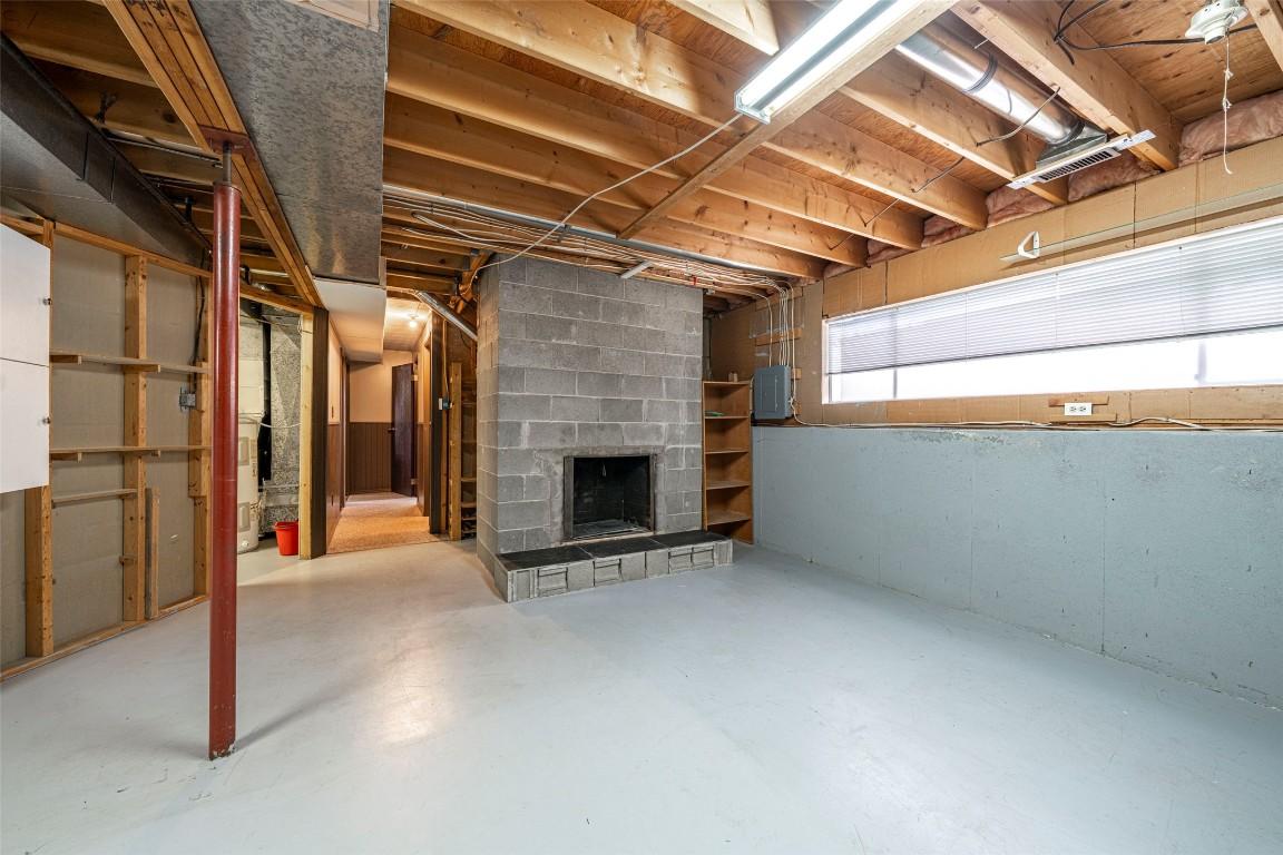 









9742


Park

Lane,
Lavington,




BC
V1B 3E5

